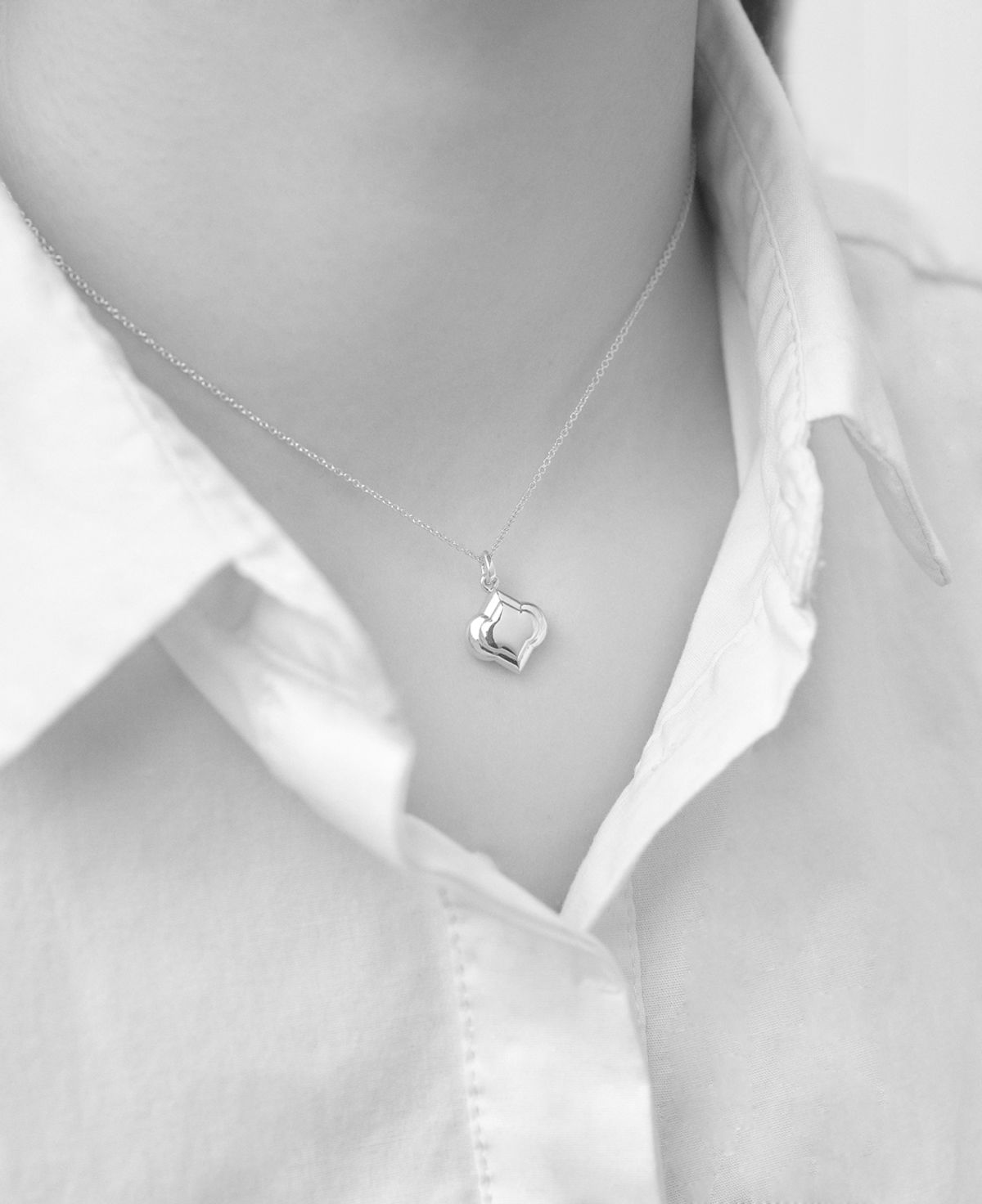 베누아(BENOIT) NK07GL Medium Clover Pendant [Gold]