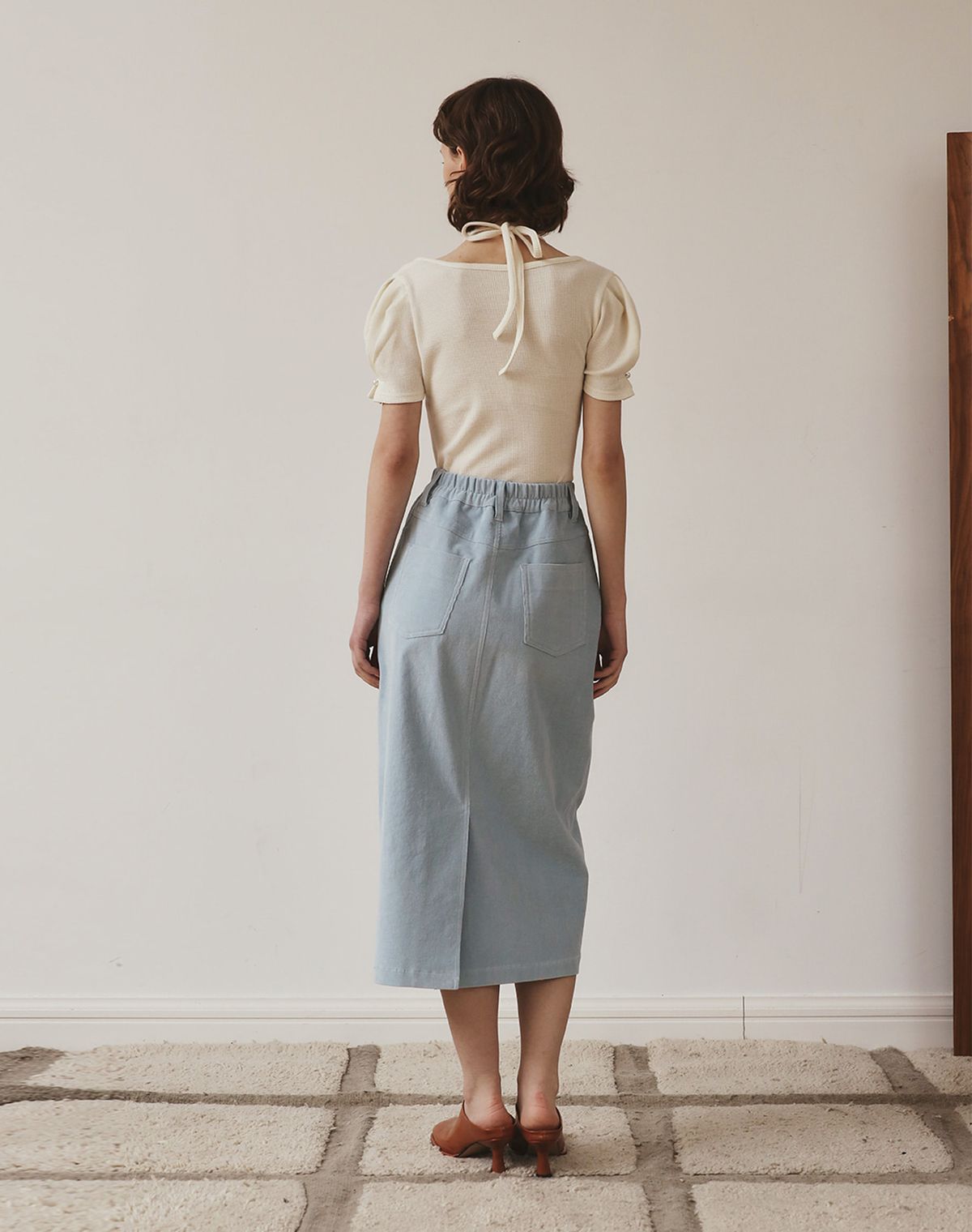 지에마르(GIEMAR) NECK POINT TEE  IVORY,GREEN,PINK,BLACK