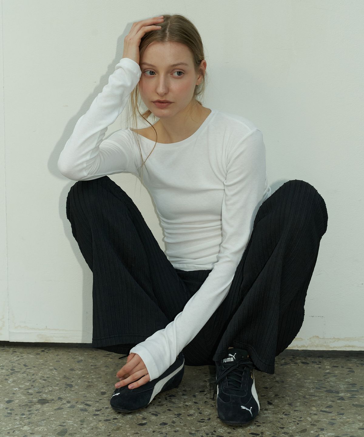 쏘이르(SO IR) WRINKLE BANDING PANTS - BLACK