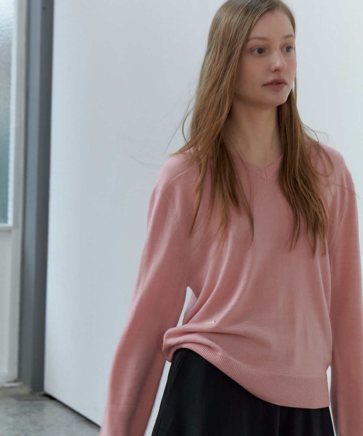쏘이르(SO IR) V NECK BASIC KNIT - PINK
