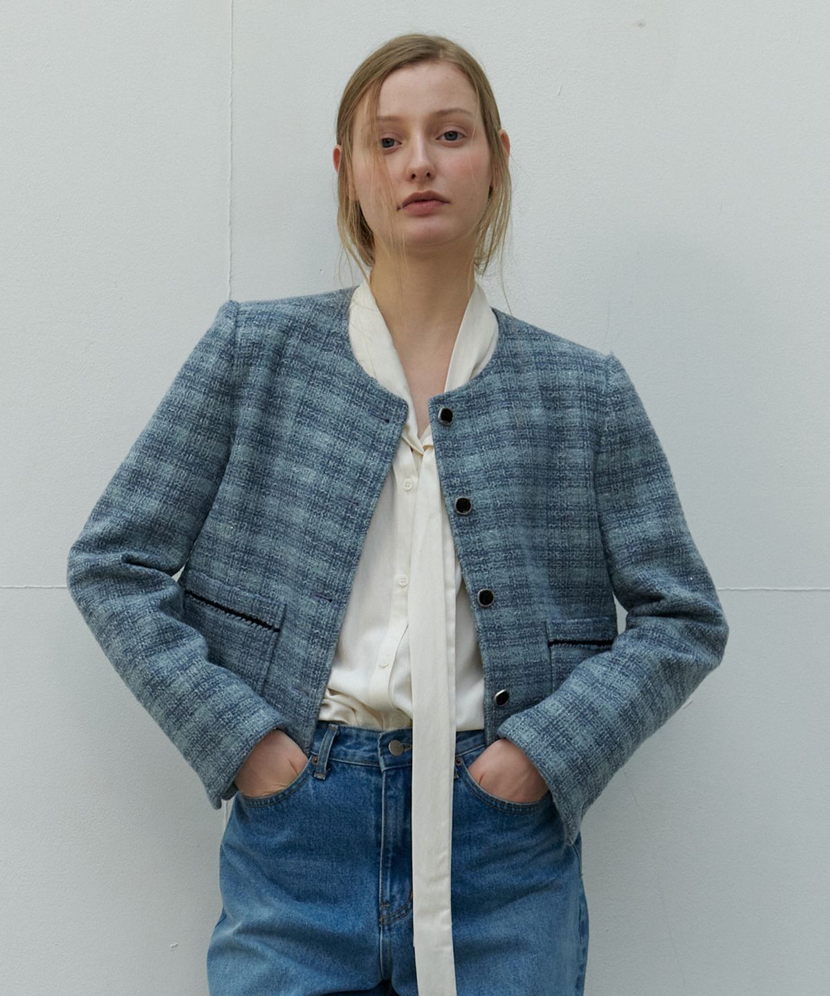 쏘이르(SO IR) TWEED CROP JACKET - SKYBLUE