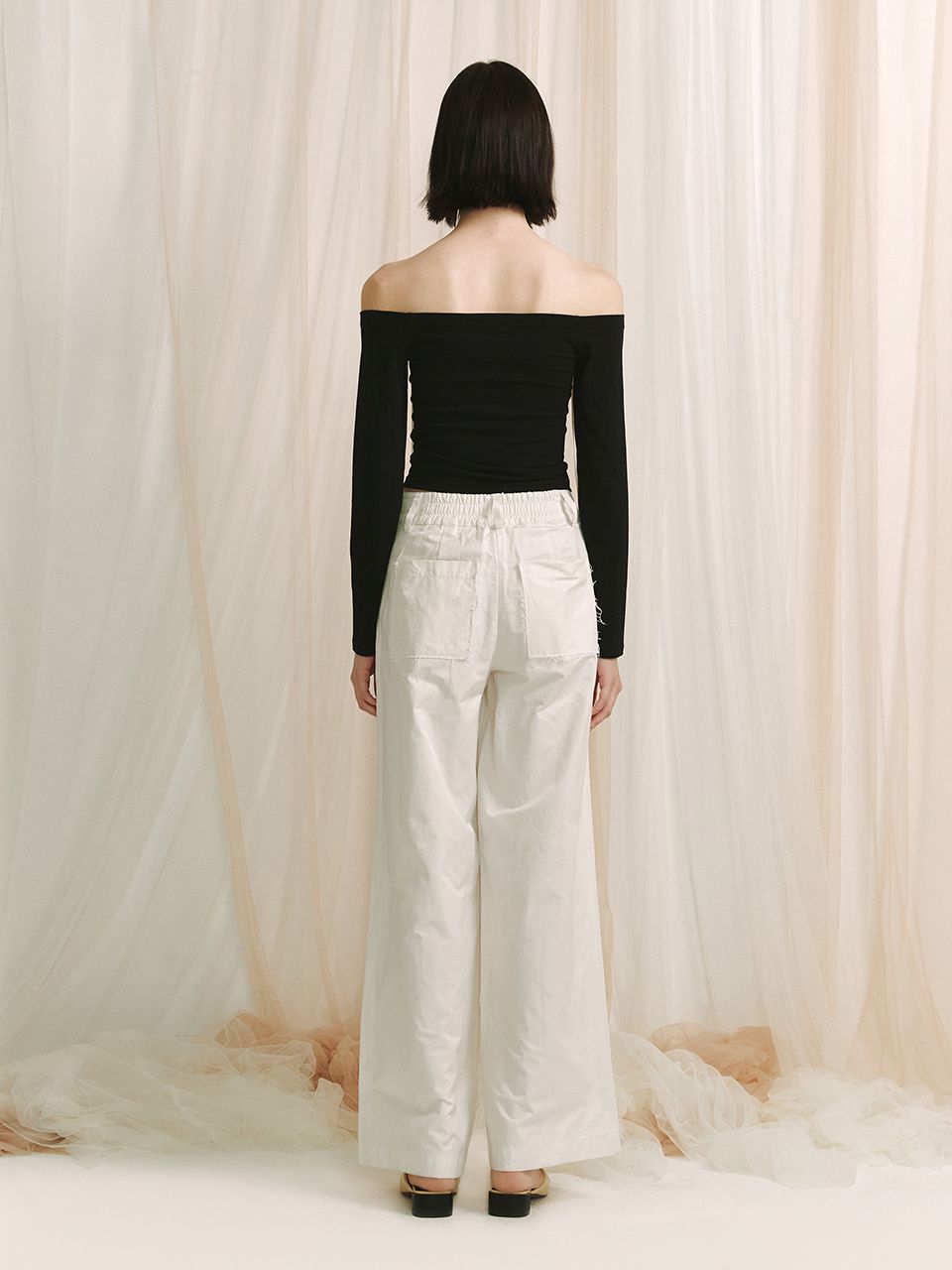 ★MEENDERI★RIBBON OFF-SHOULDER TOP - BLACK★正規品/直送料込 MUSINSA公式 | MEENDERI RIBBON OFF-SHOULDER TOP - BLACK