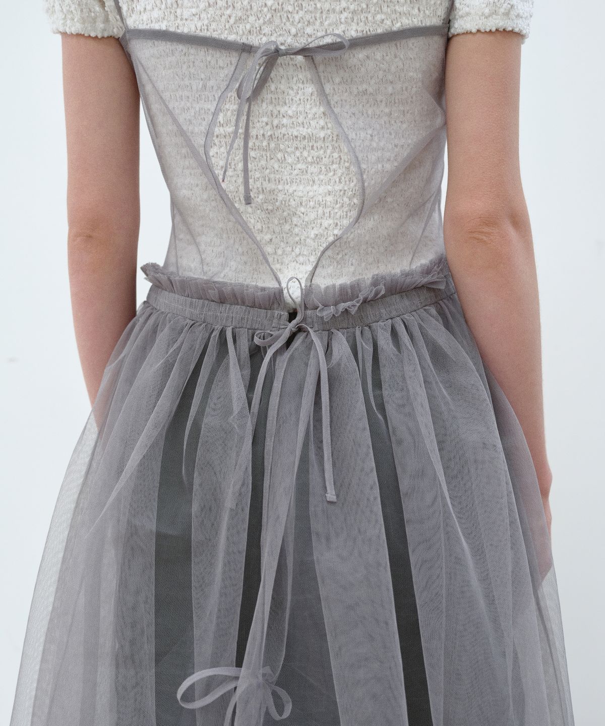 아옵트(AOPT) SHEER FRILL LAYERED DRESS - GRAY