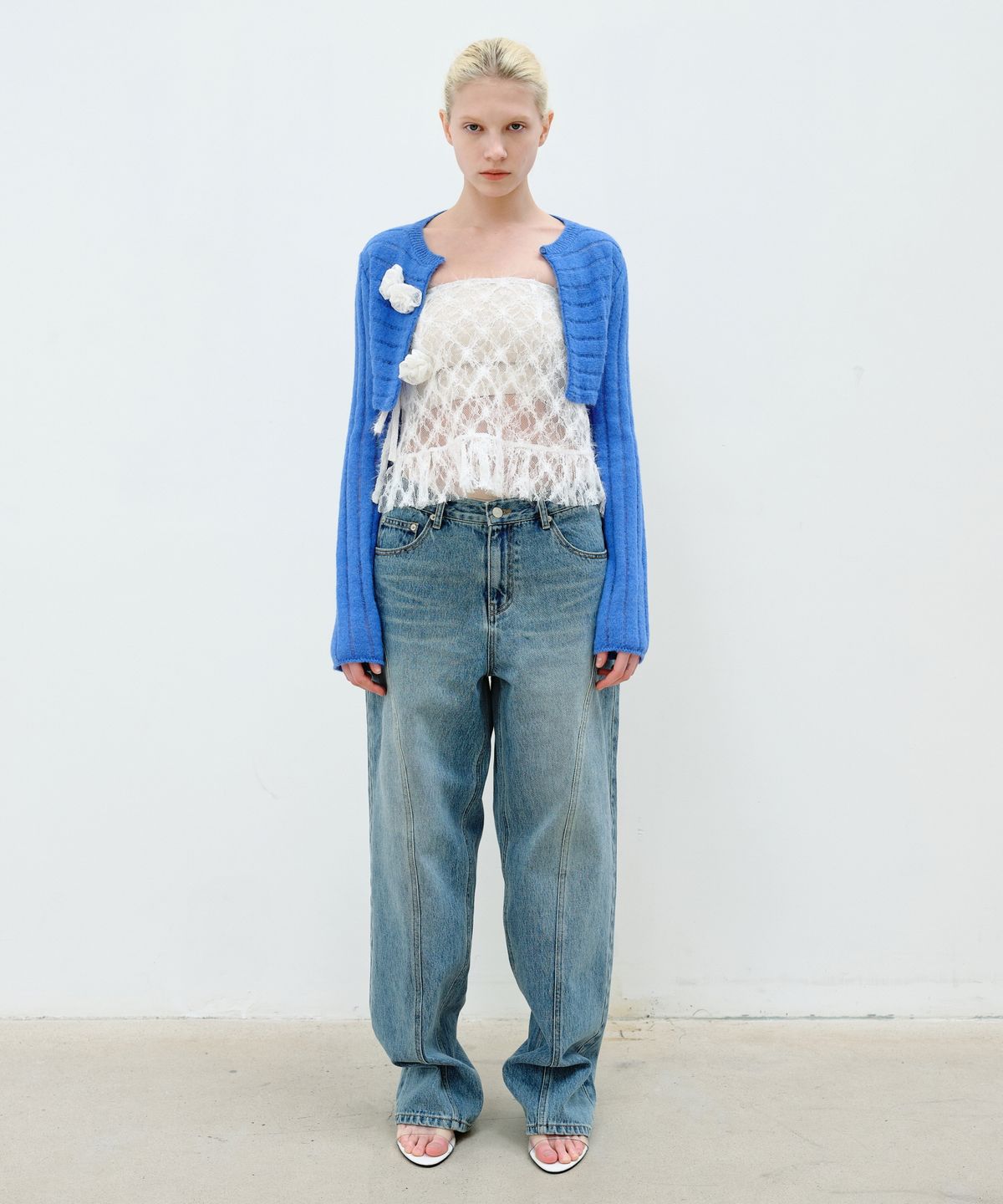 아옵트(AOPT) CURVED LINE WIDE JEANS - BLUE