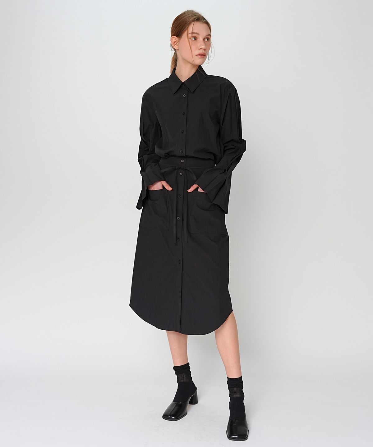 폴앤앨리스(PAUL&ALICE) PLEATS SLEEVE SHIRT / BLACK