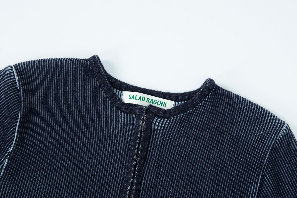 샐러드바구니(SALAD BAGUNI) Two-tone zip-up cardigan - navy skyblue