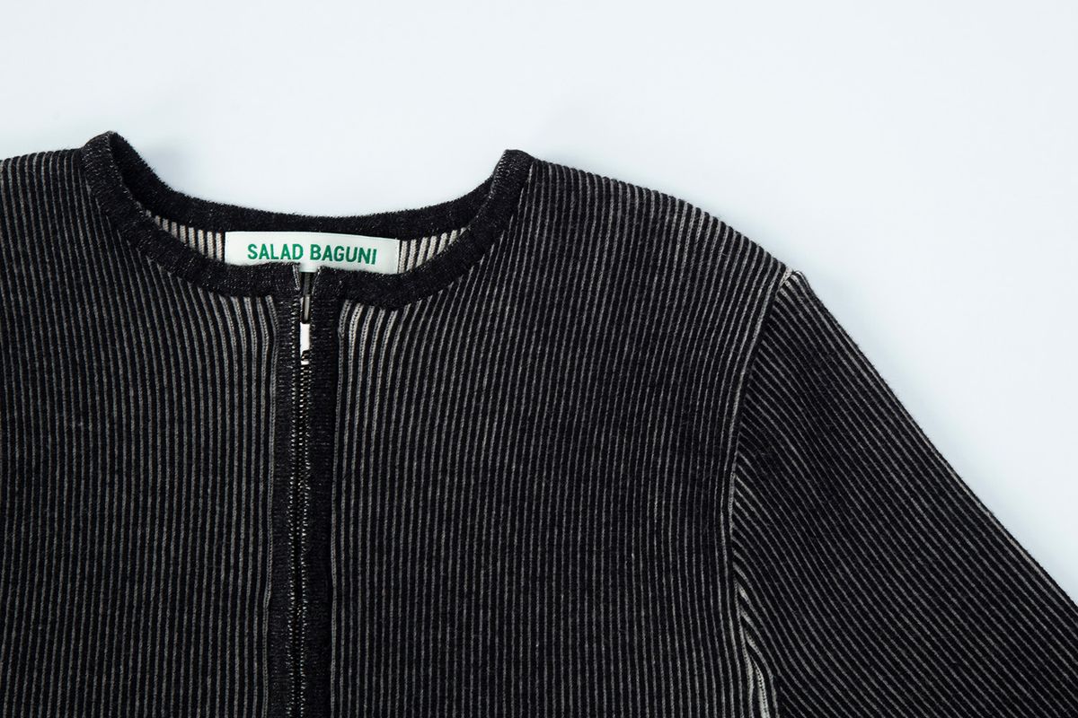 샐러드바구니(SALAD BAGUNI) Two-tone zip-up cardigan - black cream