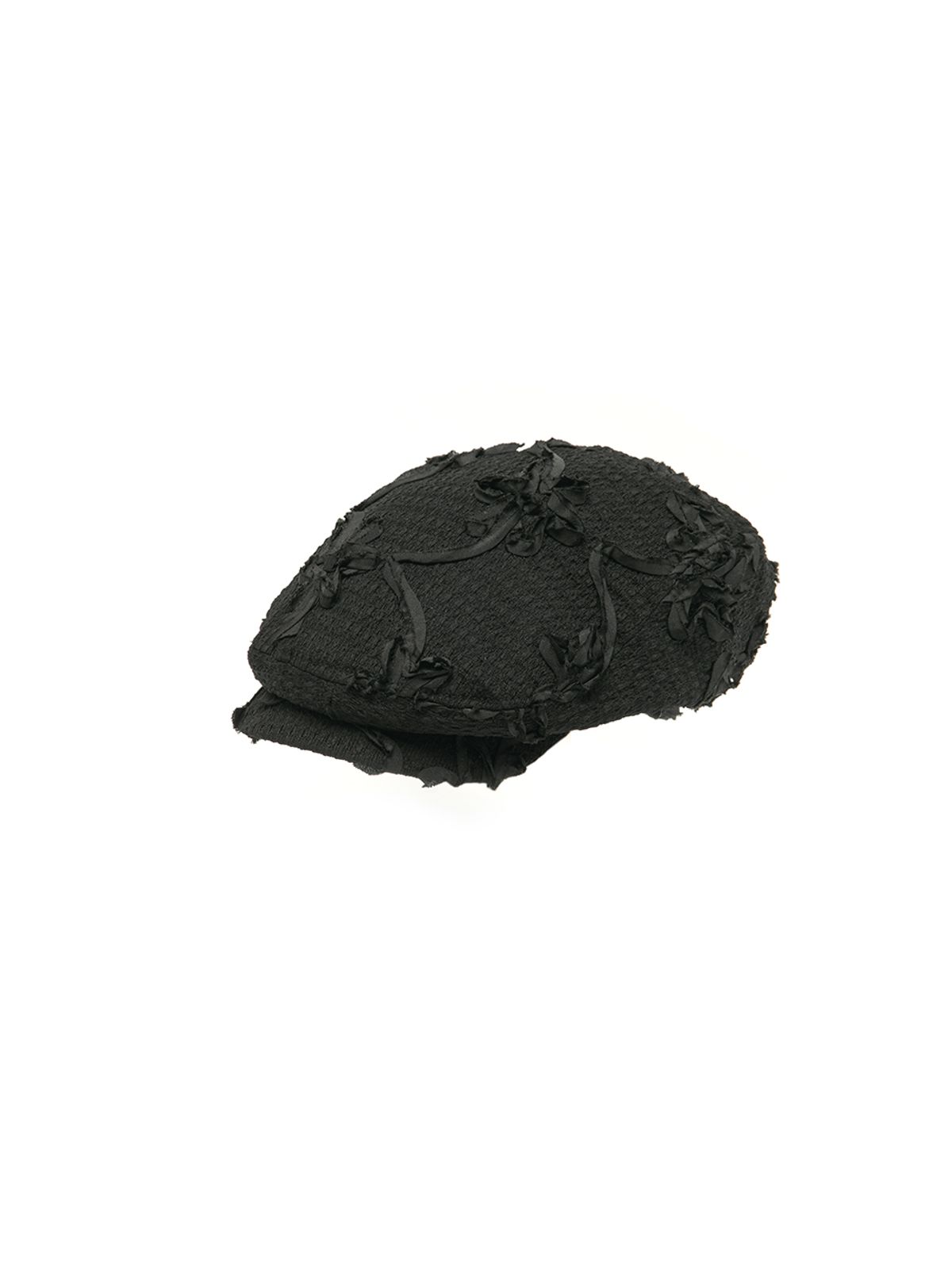 포에지담(POESIEDAME) CORSAGE FLAT CAP IN BLACK