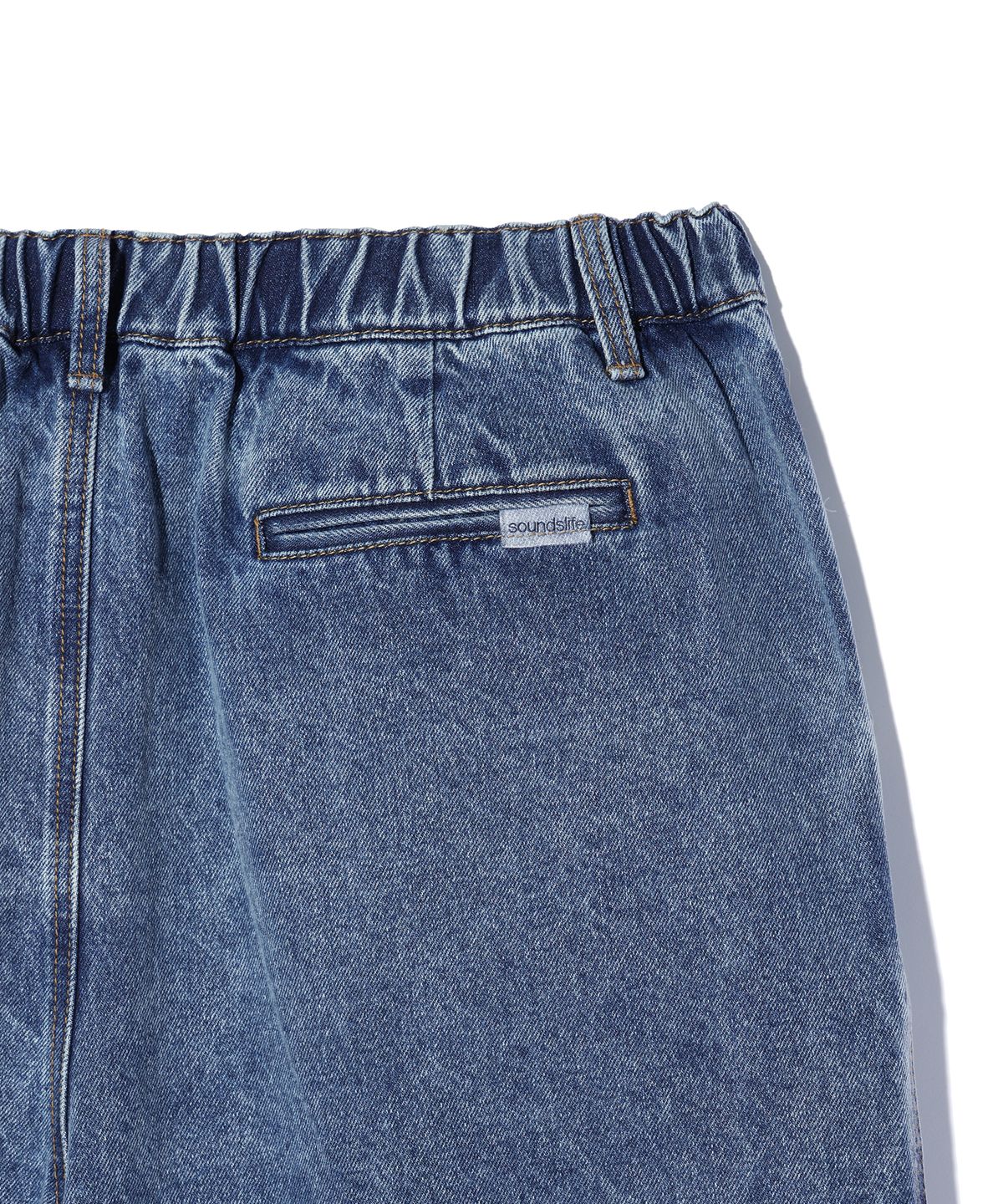 사운즈라이프(SOUNDSLIFE) Two Tuck denim Shorts Light Indigo