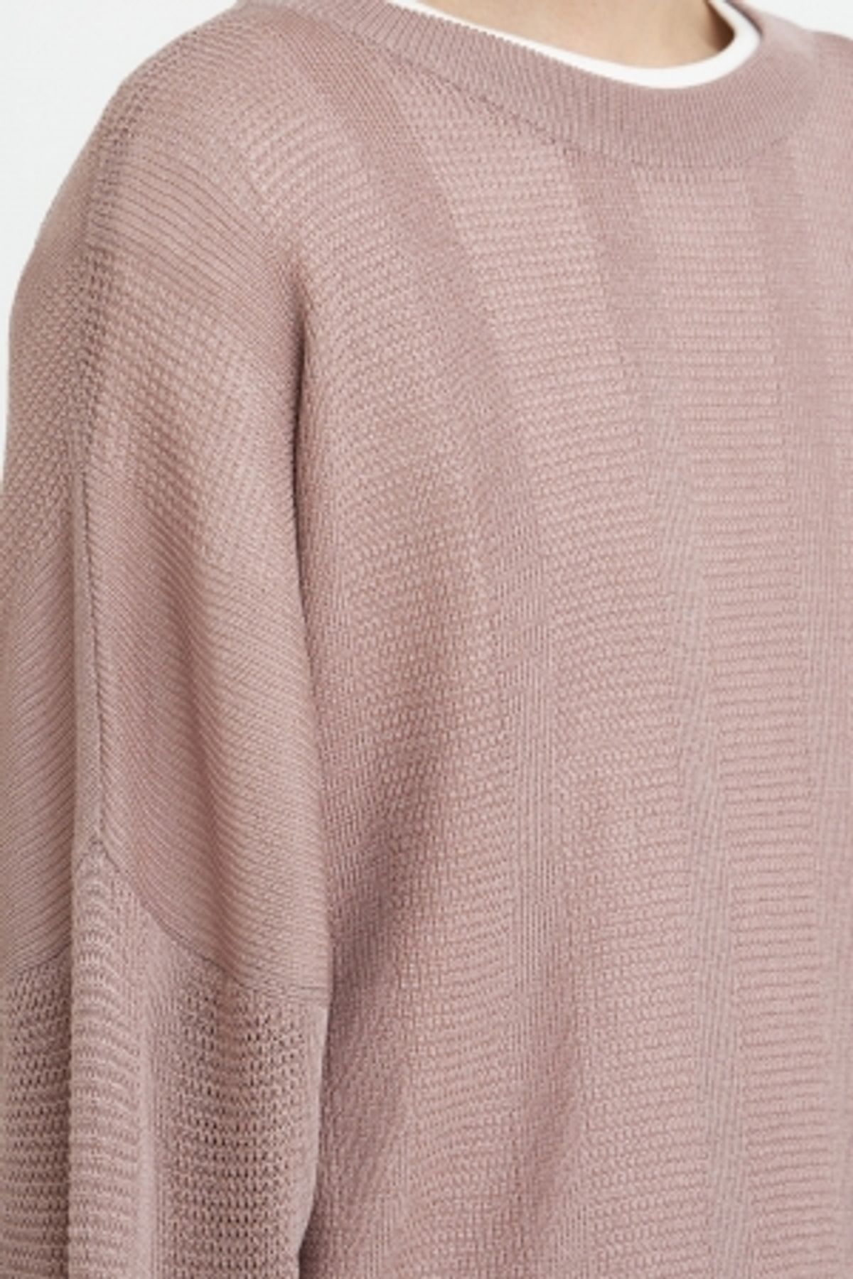 유스(YOUTH) Lightweight Crew-Neck Knit - Lilac