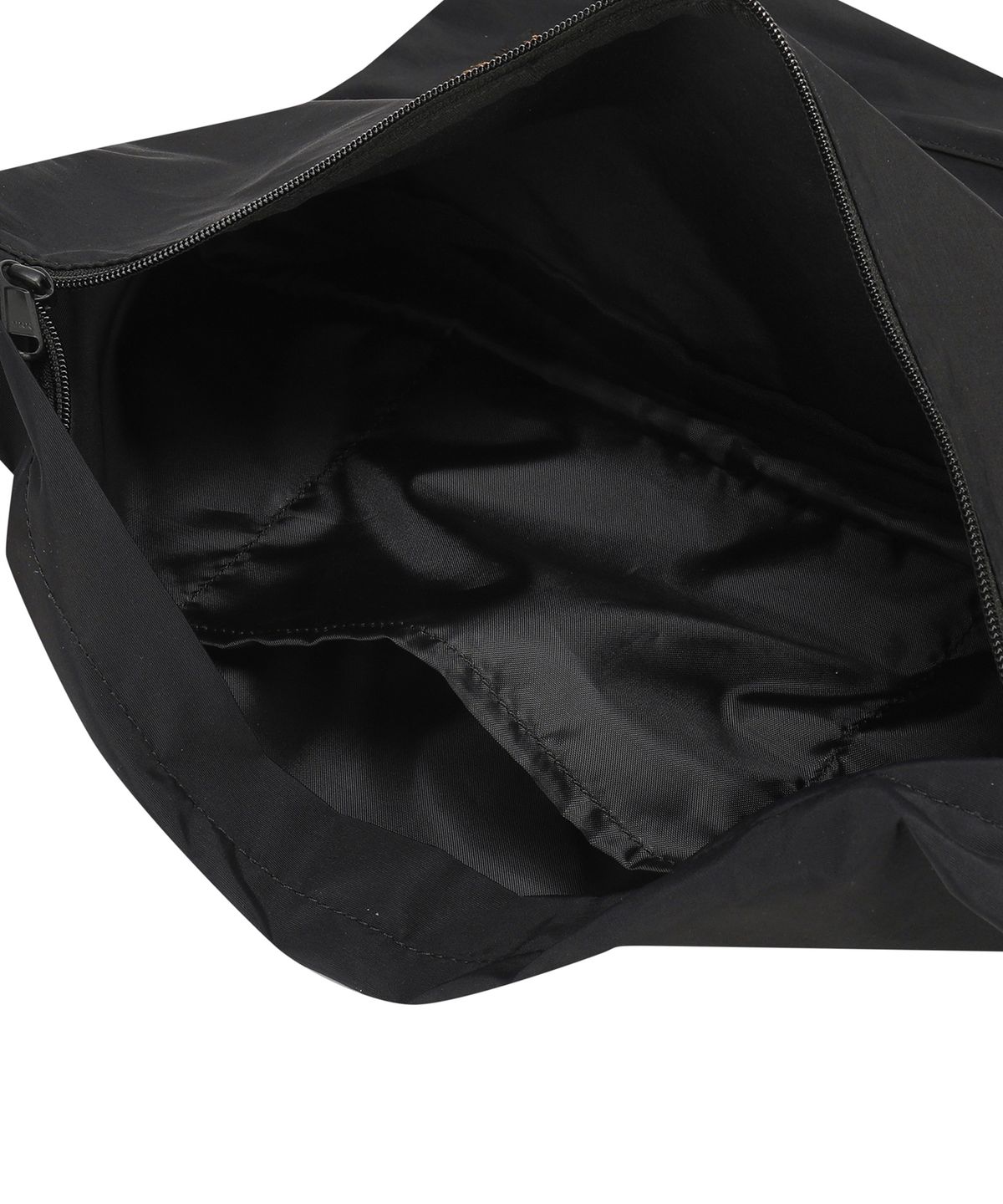 컬럼비아 유니버시티(COLUMBIA UNIVERSITY) SL-LABEL BIG UTILITY BAG 블랙