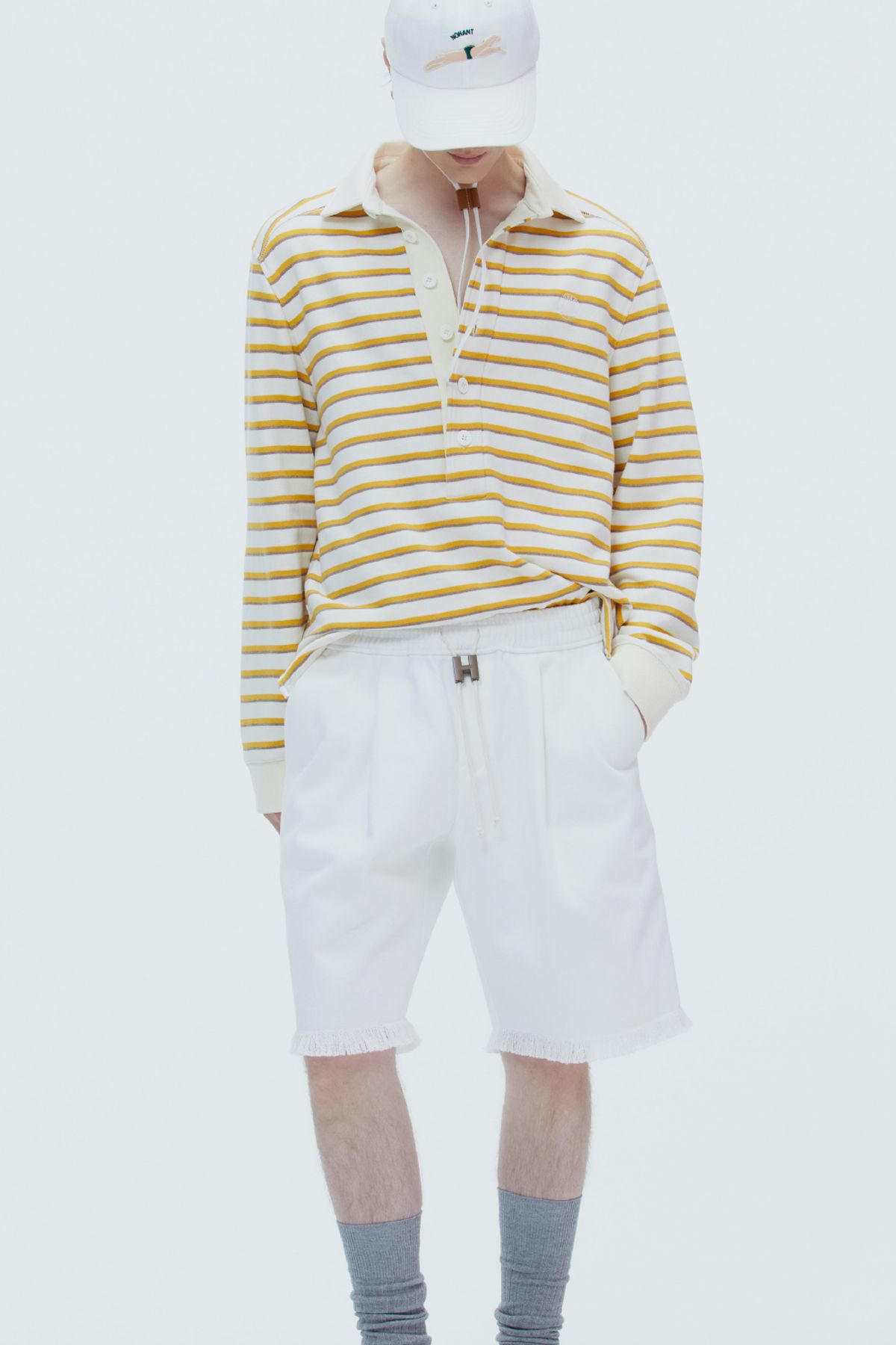 노앙(NOHANT) OVERSIZED FRINGE SHORTS WHITE