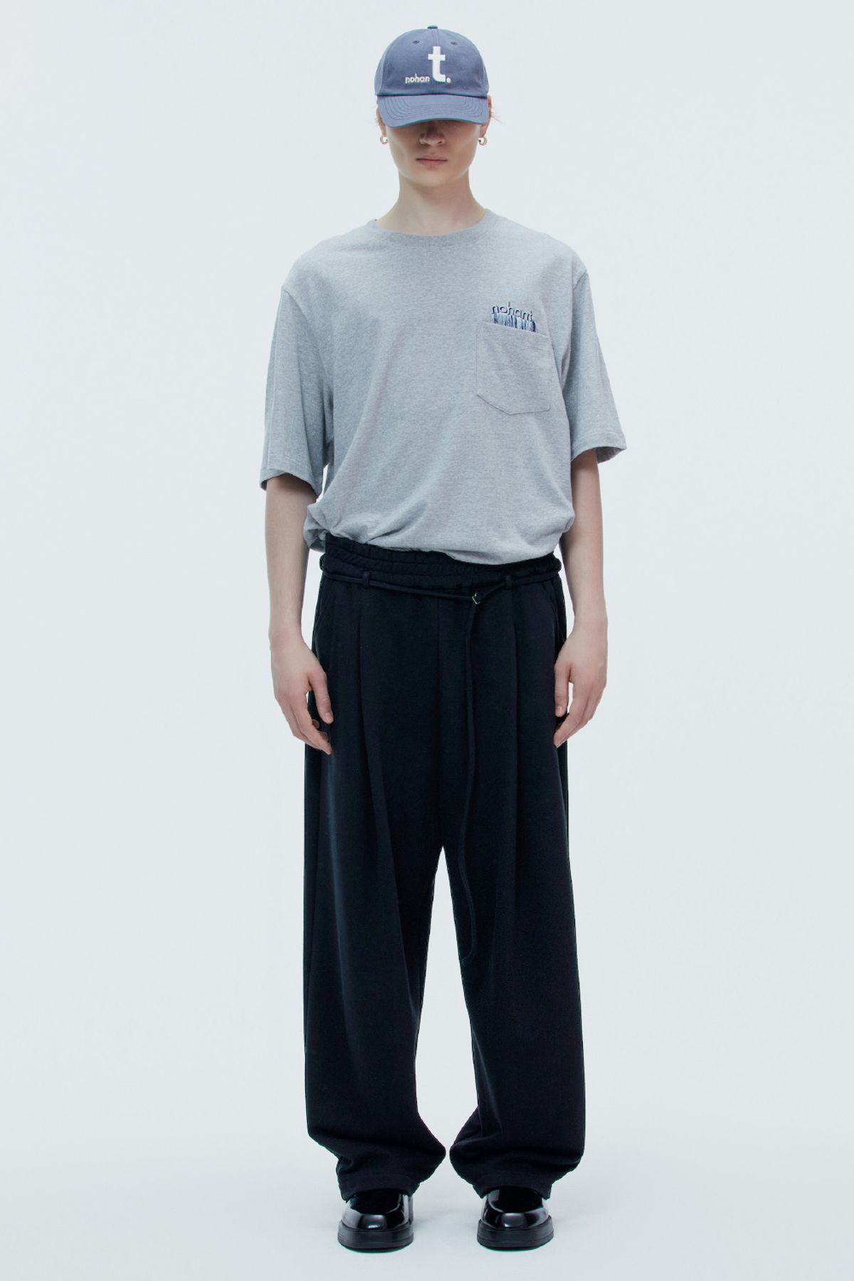노앙(NOHANT) ONE TUCK JERSEY BELT PANTS BLACK