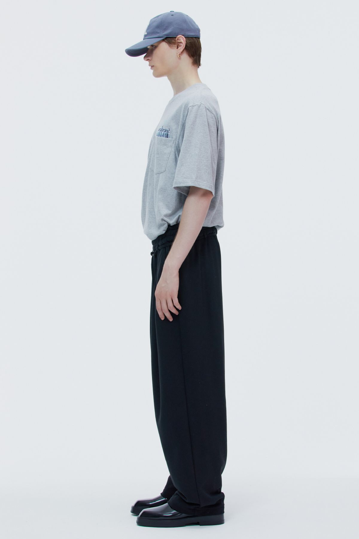 노앙(NOHANT) ONE TUCK JERSEY BELT PANTS BLACK