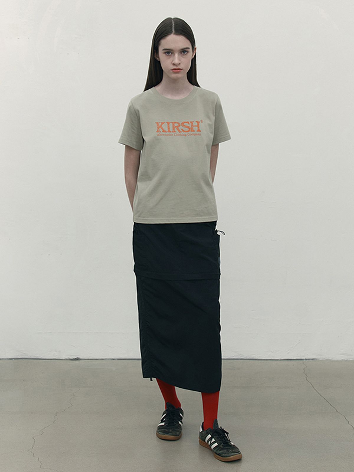 키르시(KIRSH) 두들 체리 투웨이 우븐 스커트 [블랙]