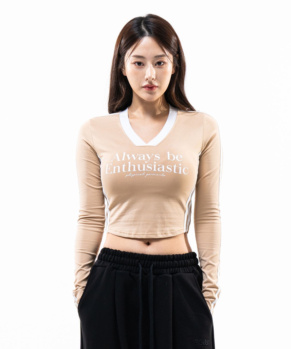 피지컬가먼츠(PHYSICAL GARMENTS) P5022 우먼 라인 브이넥 크롭긴팔 [3 COLOR]