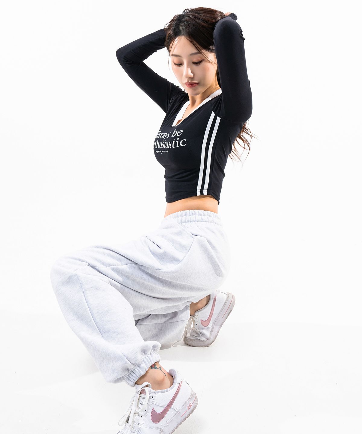 피지컬가먼츠(PHYSICAL GARMENTS) P5022 우먼 라인 브이넥 크롭긴팔 [3 COLOR]