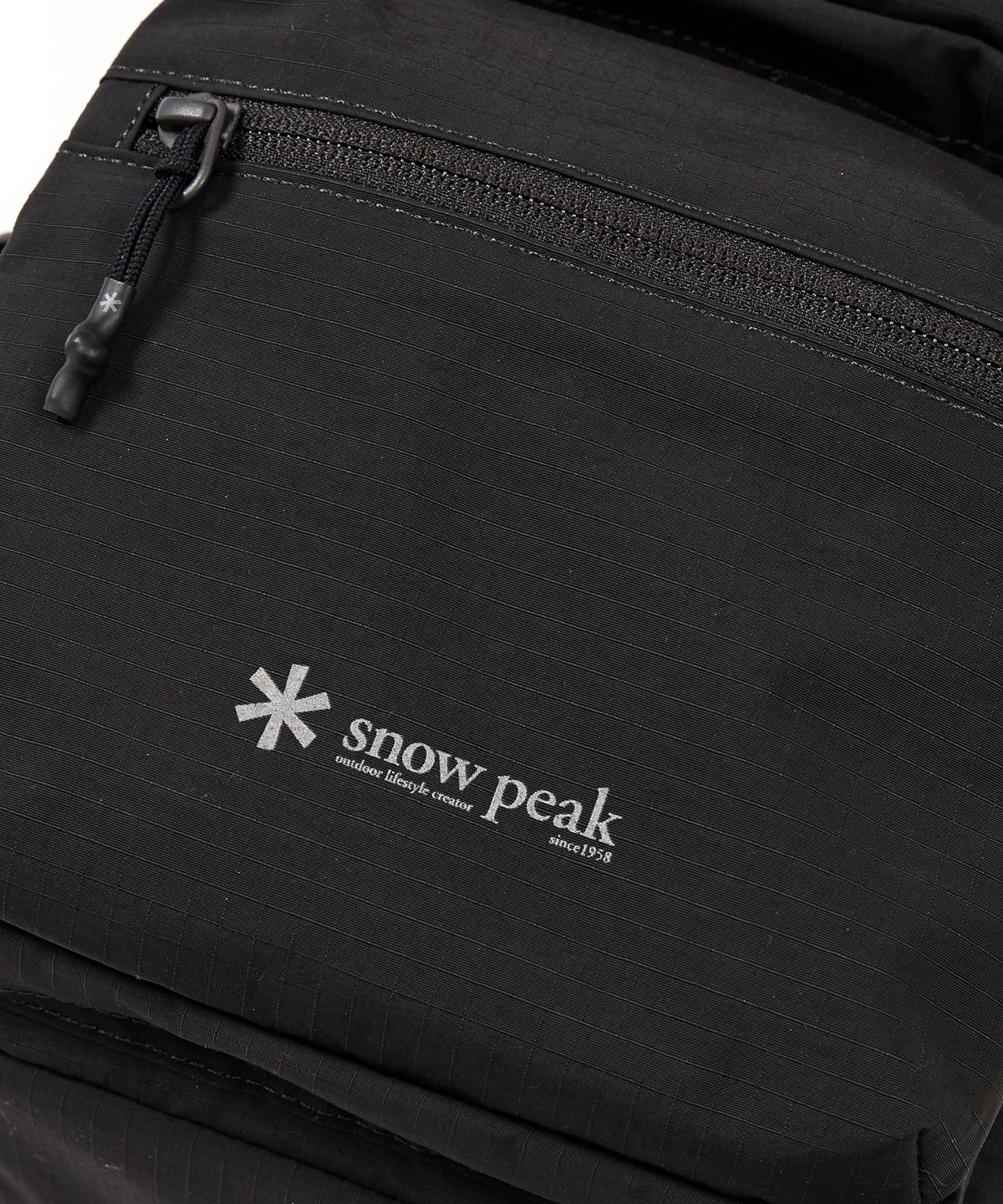 스노우피크 어패럴(SNOWPEAK APPAREL) 듀얼테크 슬링백 9L Dark Charcoal (S24ZUFBG30)