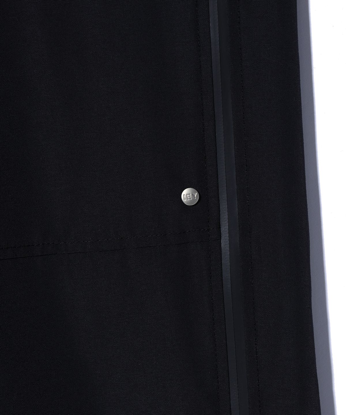 이에이(IEY) COVER ZIP-UP NYLON PANTS Black