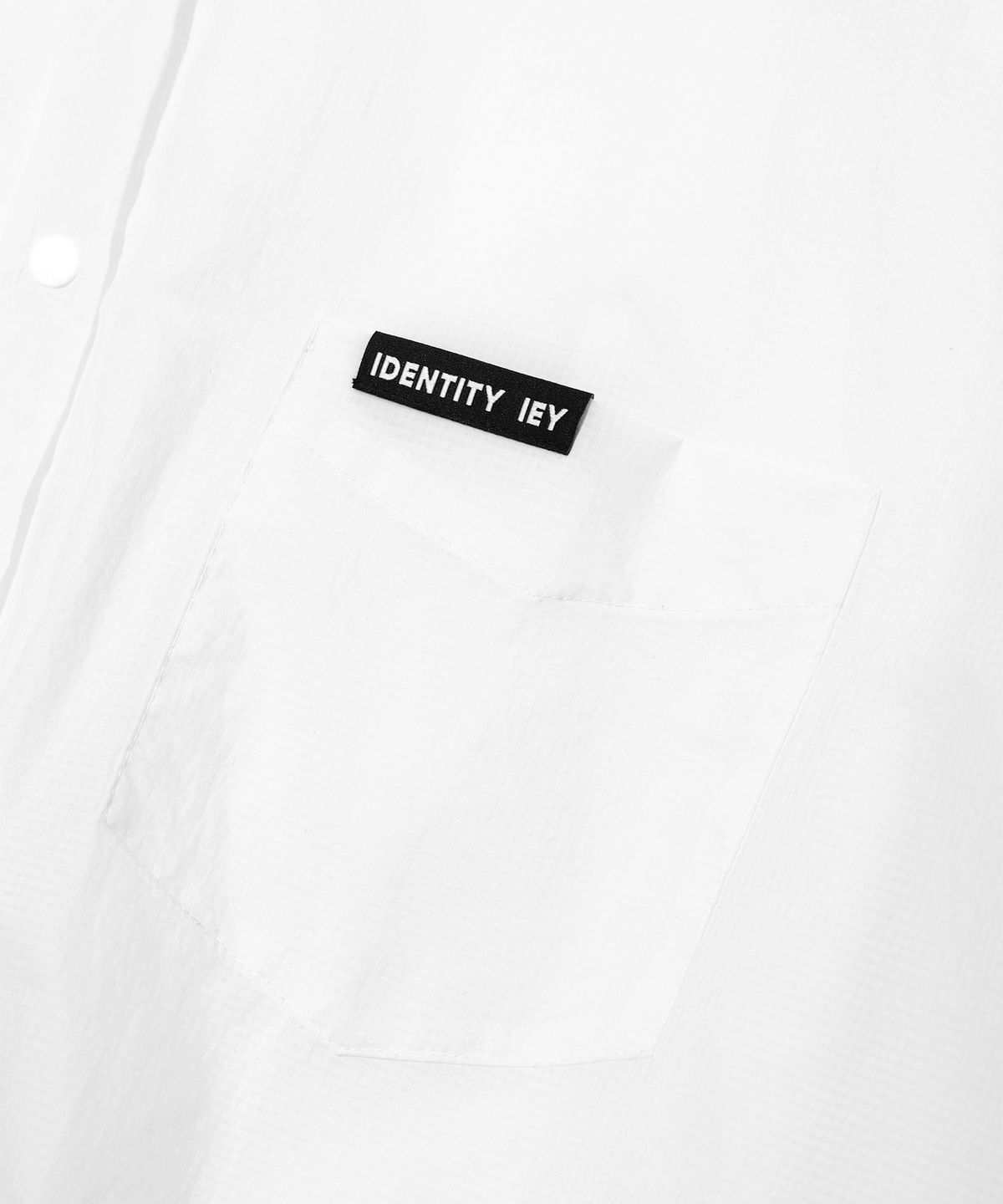 이에이(IEY) OVERSIZED NYLON SHIRT White
