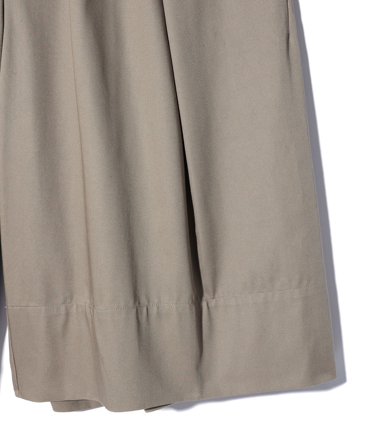 이에이(IEY) PUMP BERMUDA PANTS Beige