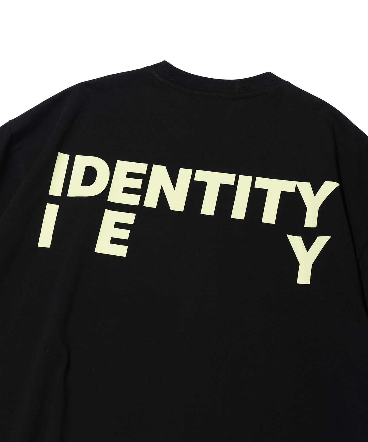 이에이(IEY) IDENTITY BACK LOGO T-SHIRT Black - 사이즈 & 후기 | 무신사