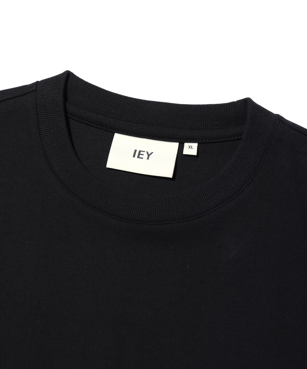 이에이(IEY) BATTERY BACK LOGO T-SHIRT Black