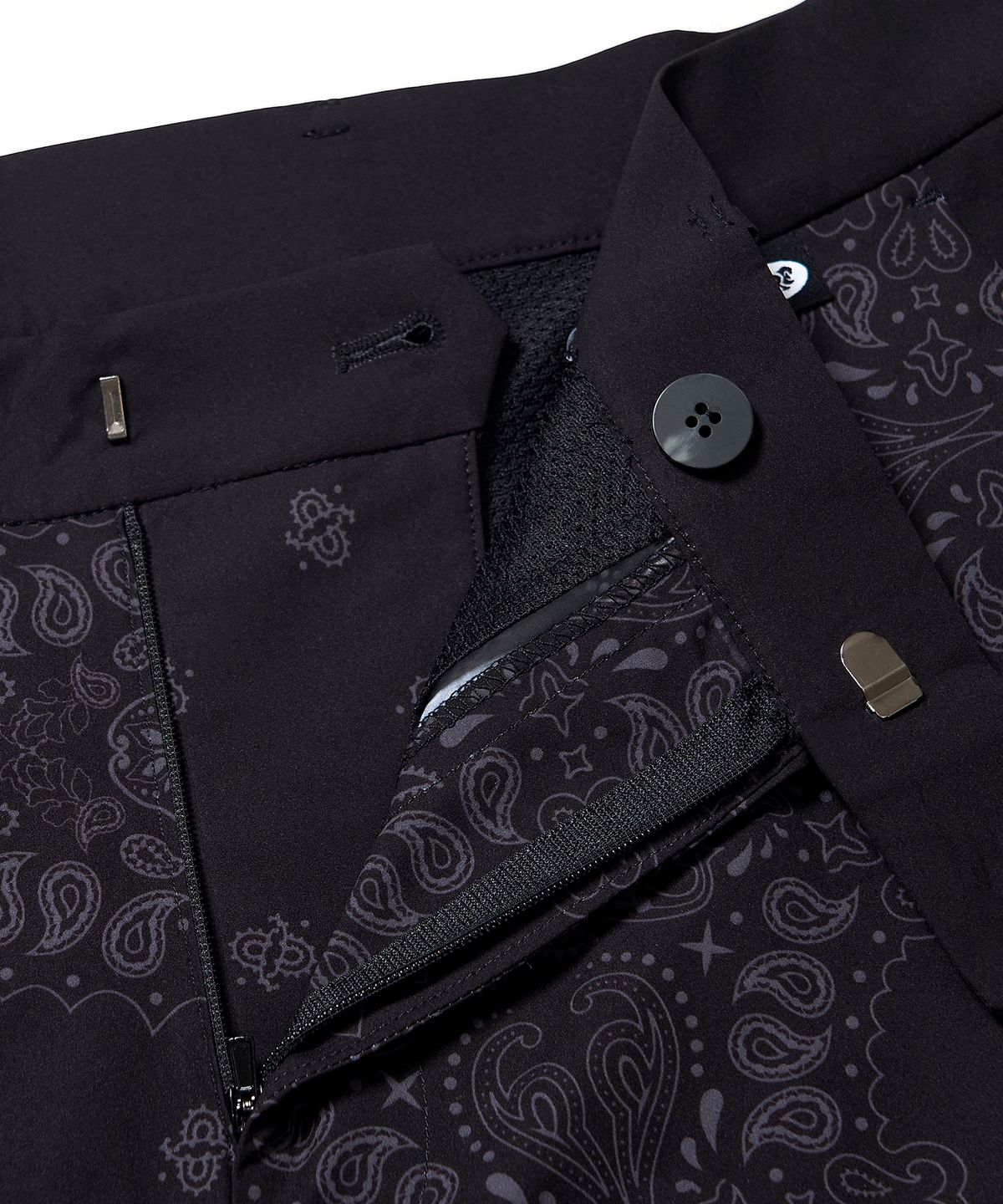 욜프(YORF) YORF SHORTS PAISLEY BLACK