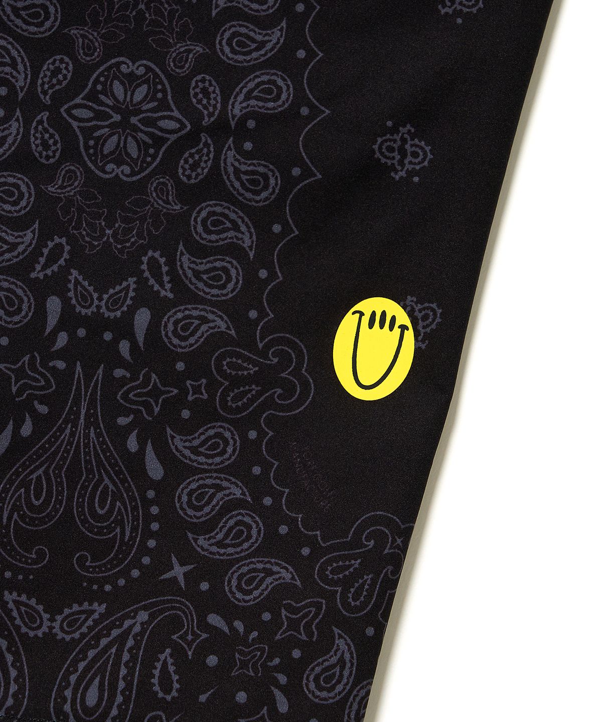 욜프(YORF) YORF SHORTS PAISLEY BLACK