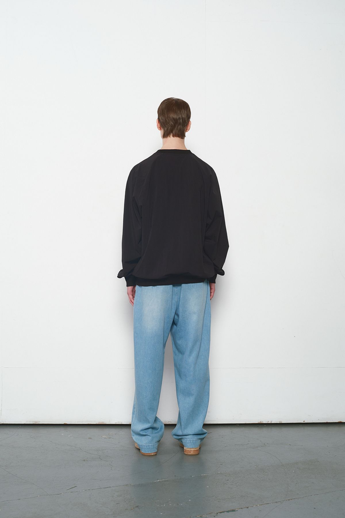 홀리선(HORLISUN) Jameson Long Woven Pullover Shirt Black