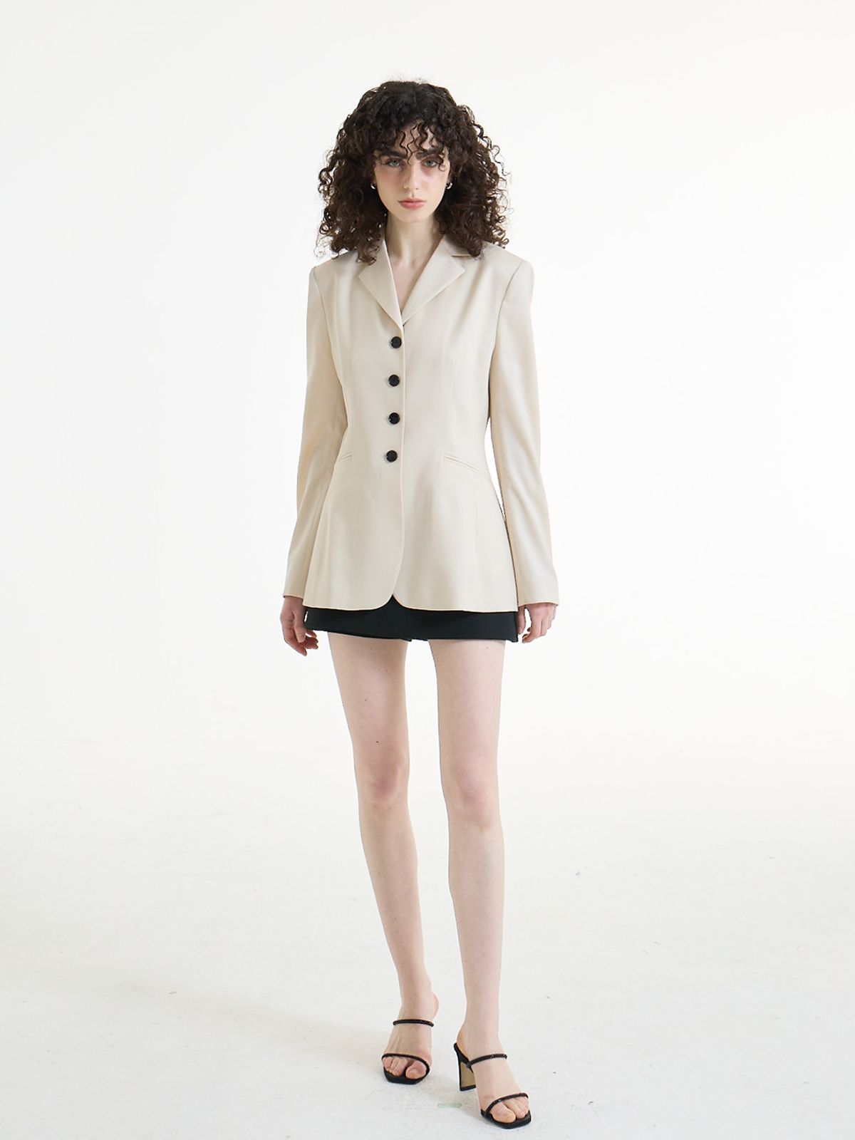 알렌오(ALLEN.O) signature 4-button Jacket (vanilla Beige)