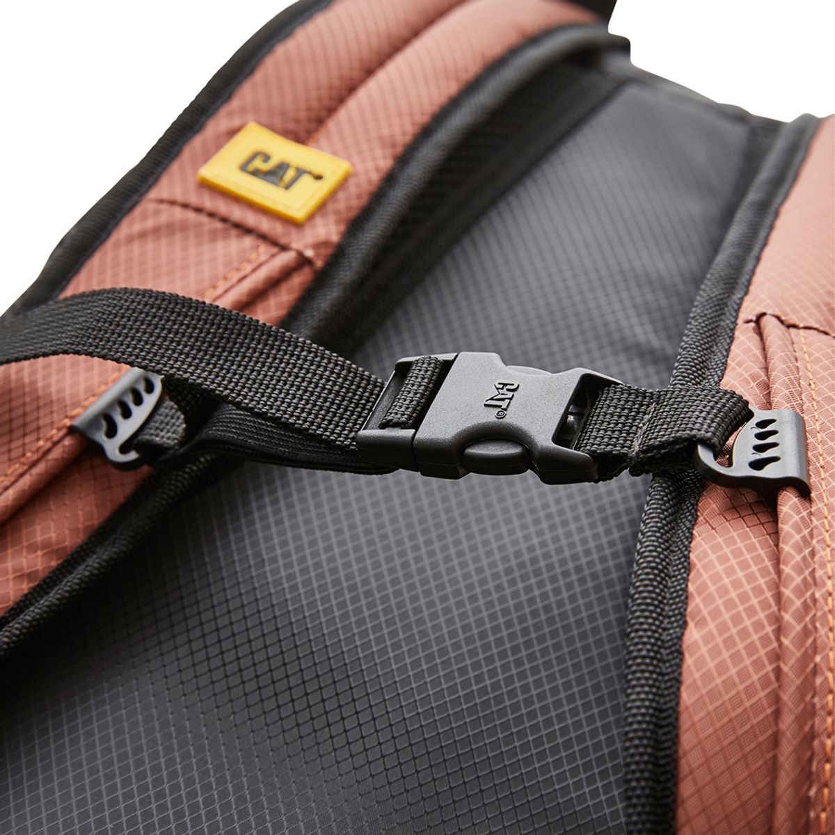 캐터필라(CATERPILLAR) 가방 백팩 84076-410 (URBAN MOUNTAINEER)