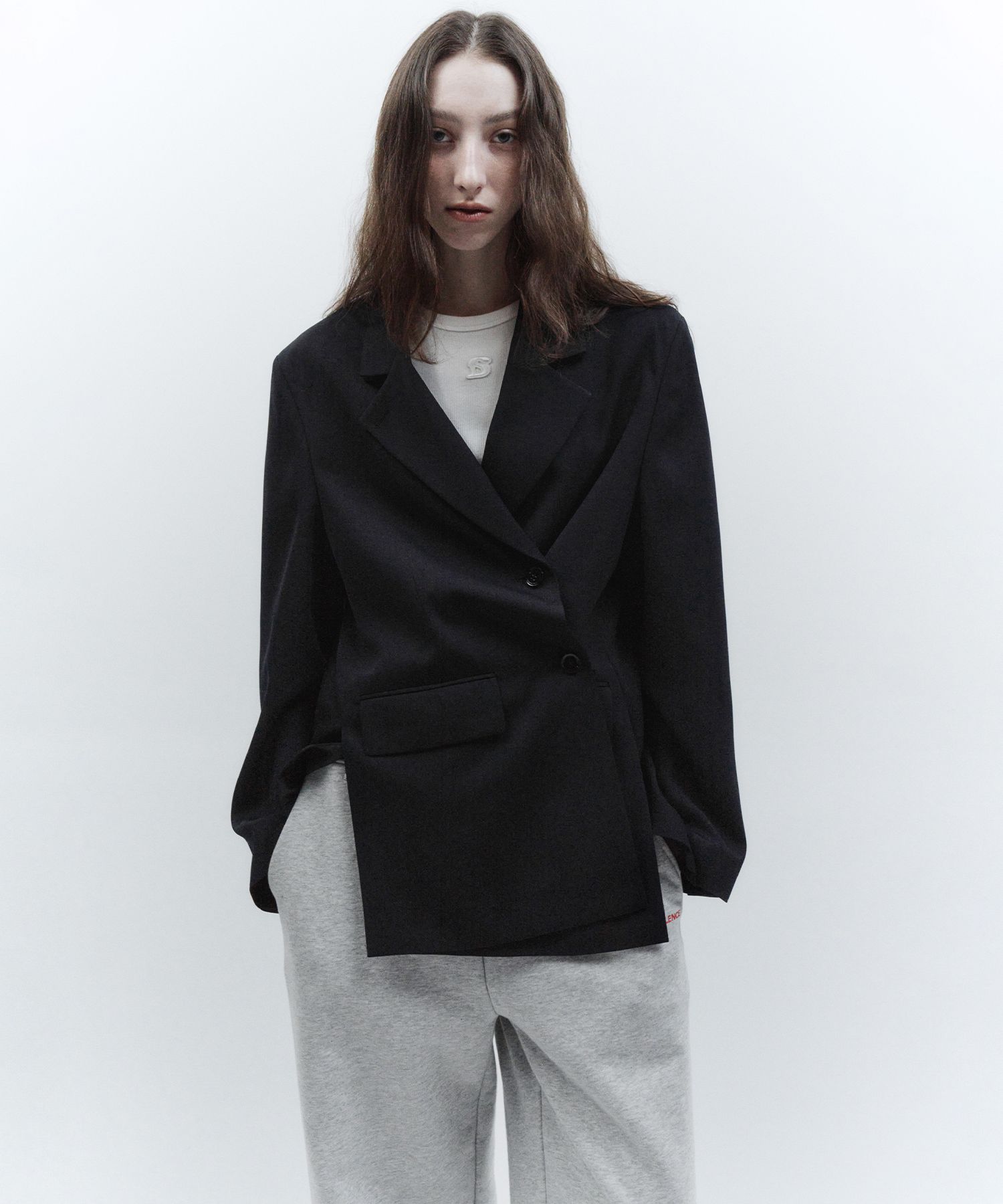 【INSILENCE】SOFT TWIST BLAZER / BLACK MUSINSA | INSILENCE WOMEN SOFT TWIST BLAZER BLACK
