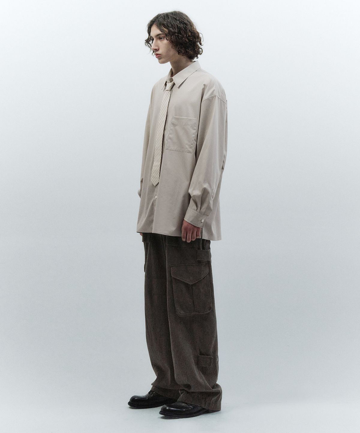 인사일런스(INSILENCE) 하이게이지 실키 코튼 셔츠 LIGHT BEIGE