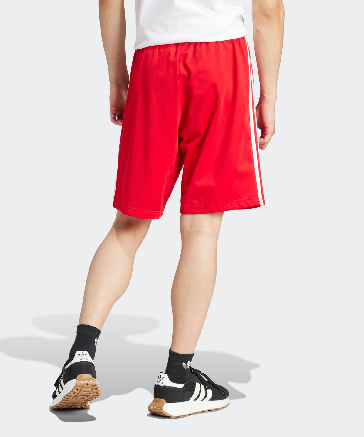 아디다스(ADIDAS) 파이어버드 숏 팬츠 - 스칼렛 / IM9421