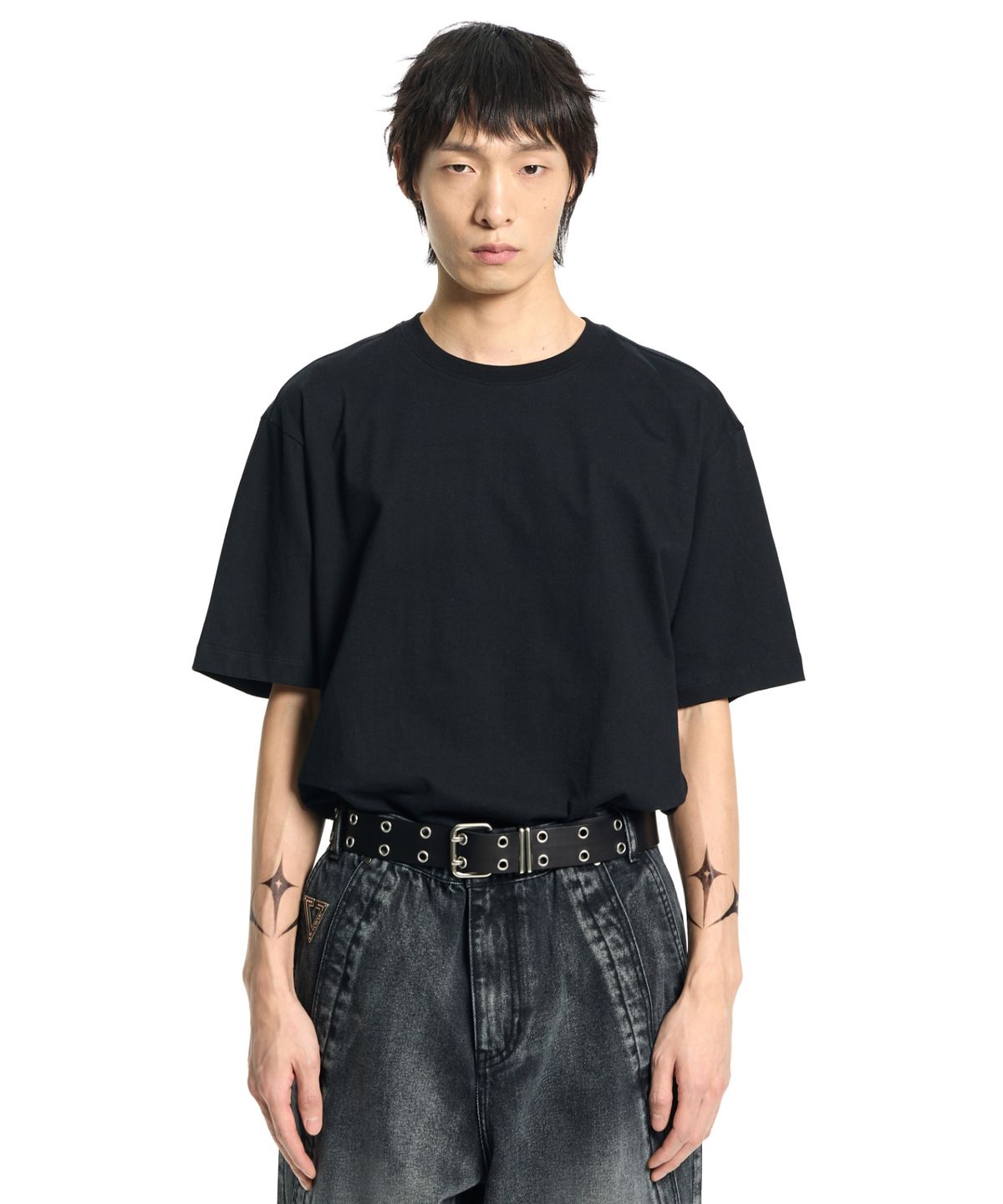 본바트(VONVAT) Signature Incision Short Sleeve