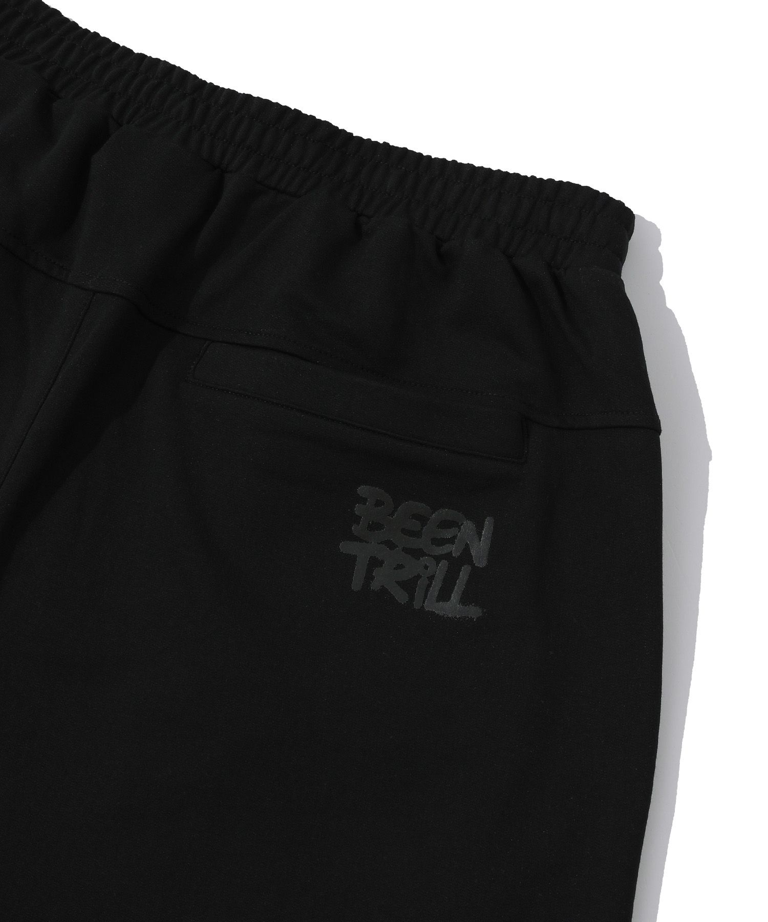 MUSINSA | Ventril New York Lemon Mini Wide Fit Shorts (Black)