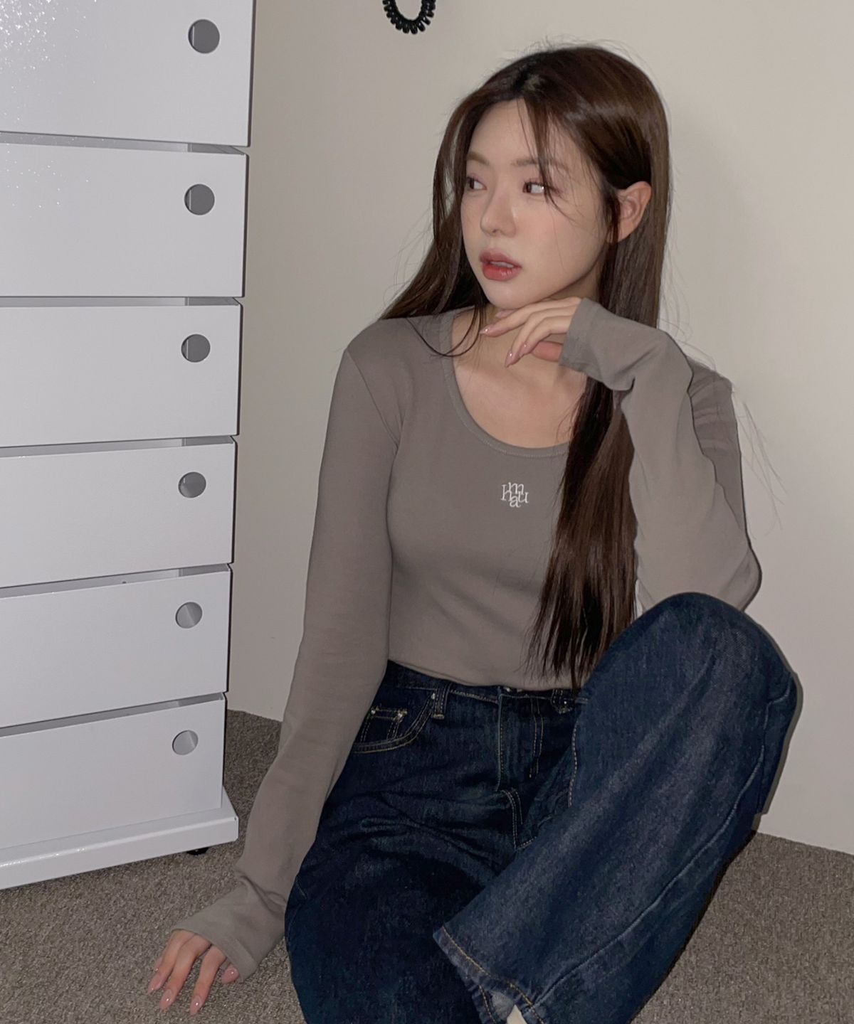 무아무아(MUAHMUAH) [2PACK] 스티치 유넥 코튼스판 긴팔티