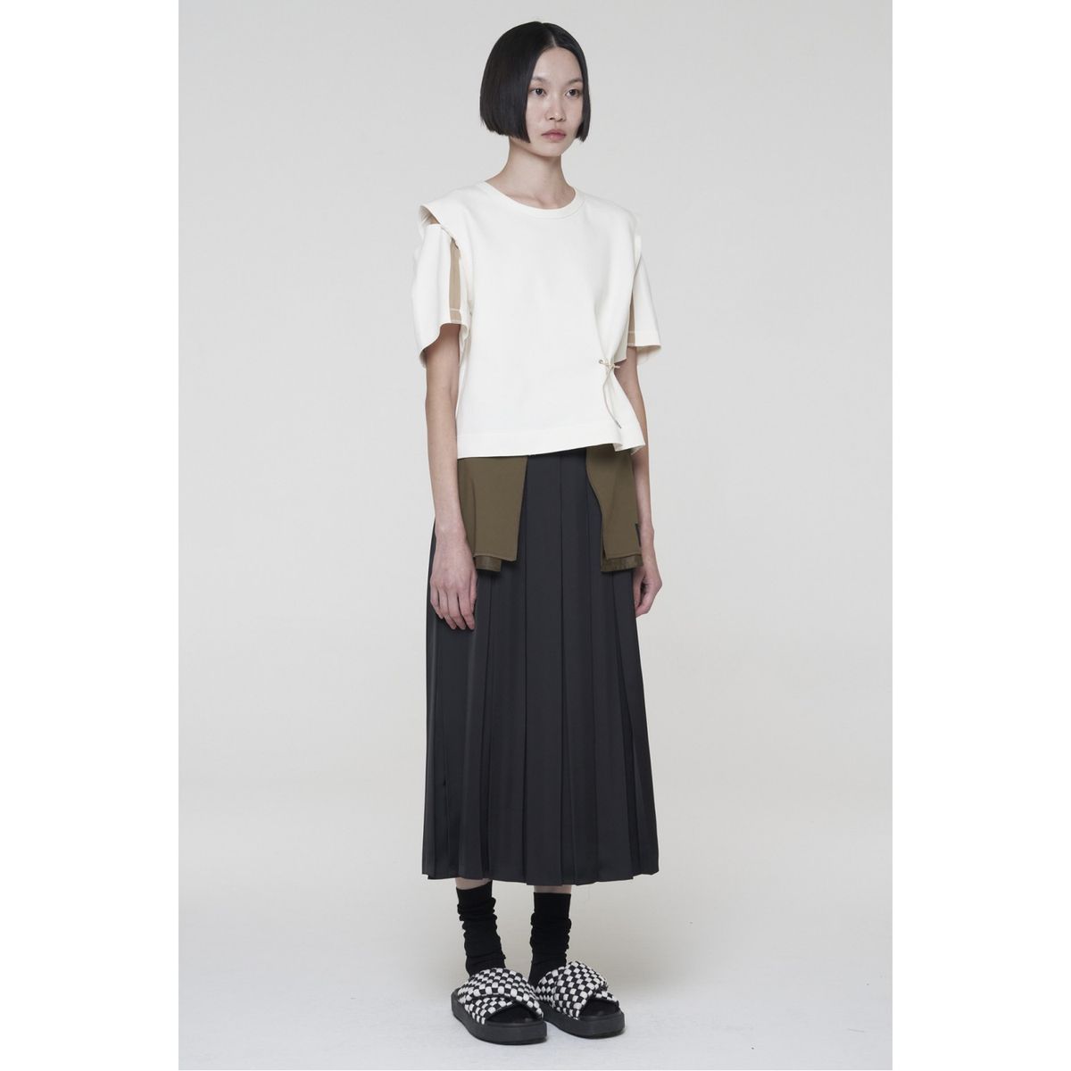 래코드(RECODE) Pocket patchwork pleats skirt_RQKAM24534BKX
