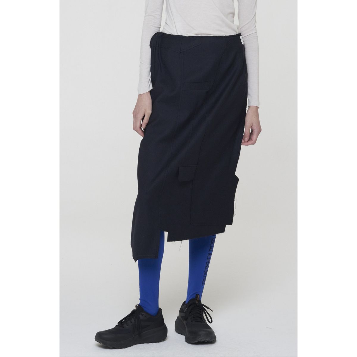래코드(RECODE) Puzzle Midi Skirt_RQKAM24526BKX
