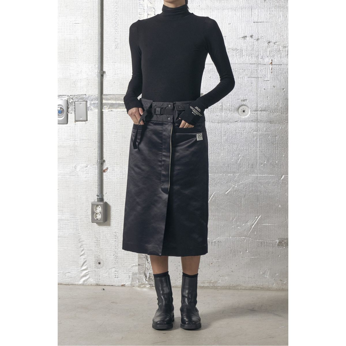 래코드(RECODE) Angel Wool Jersey Top_RQTAX24522BKX