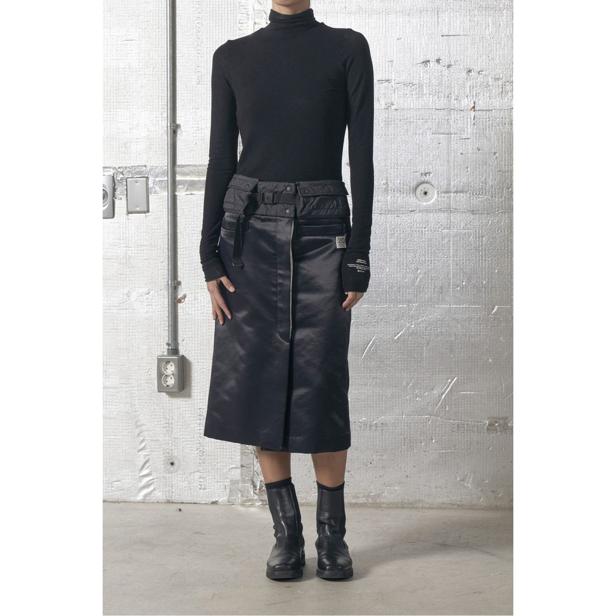 래코드(RECODE) Angel Wool Jersey Top_RQTAX24522BKX