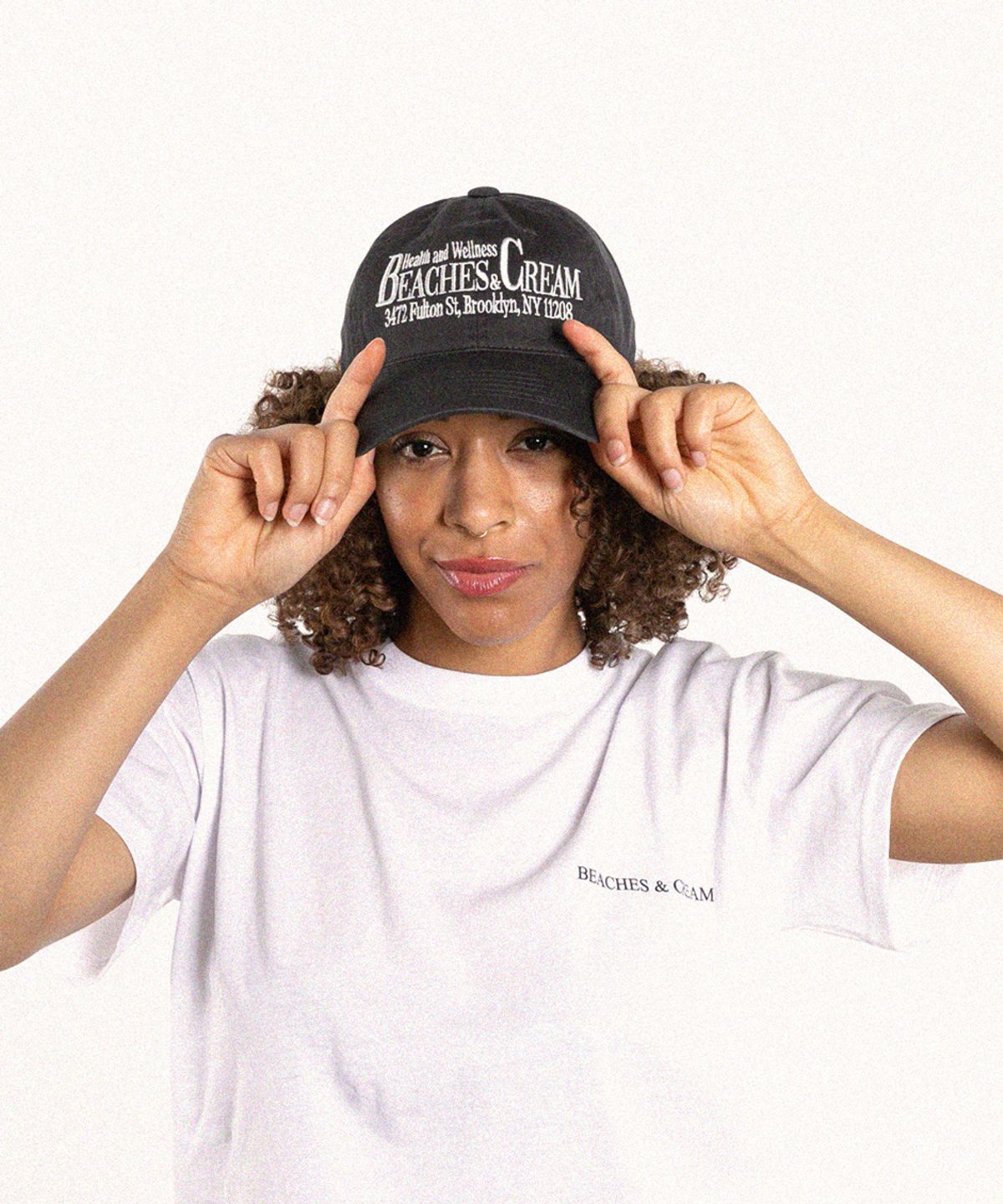 비치스앤크림(BEACHESANDCREAM) HEALTH AND WELLNESS BALL CAP-CHARCOAL