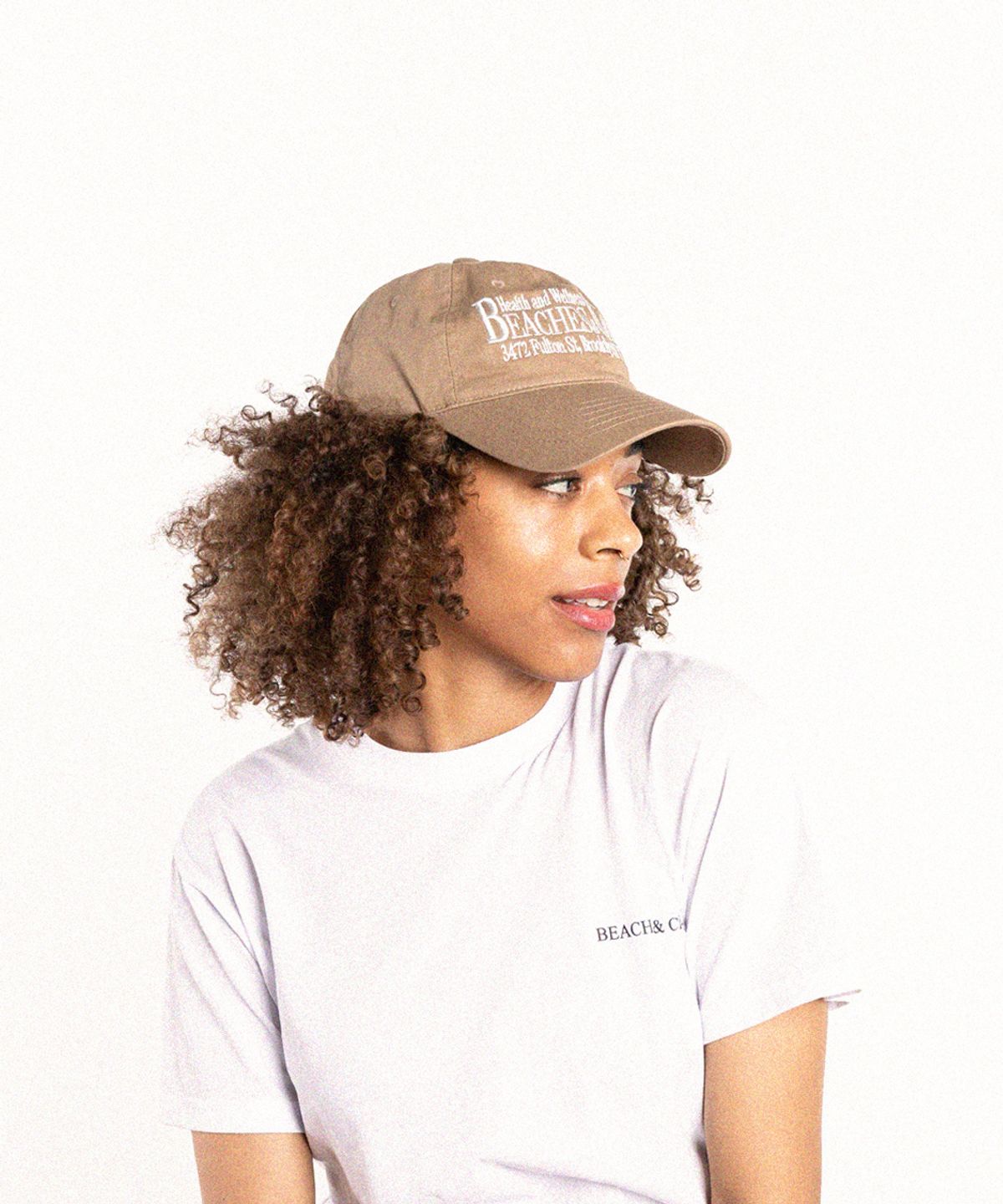 비치스앤크림(BEACHESANDCREAM) HEALTH AND WELLNESS BALL CAP-DARK BEIGE