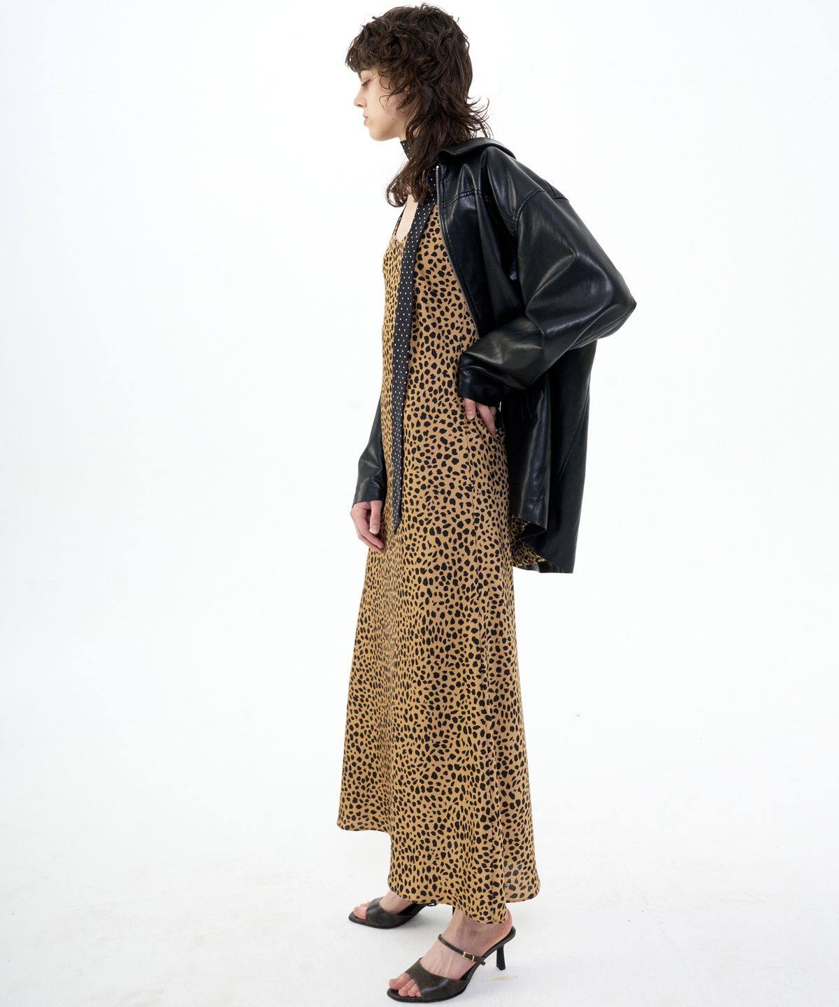비콰이엇(B QUIET) MAXI SATIN SLIP DRESS LEOPARD_BROWN BLACK