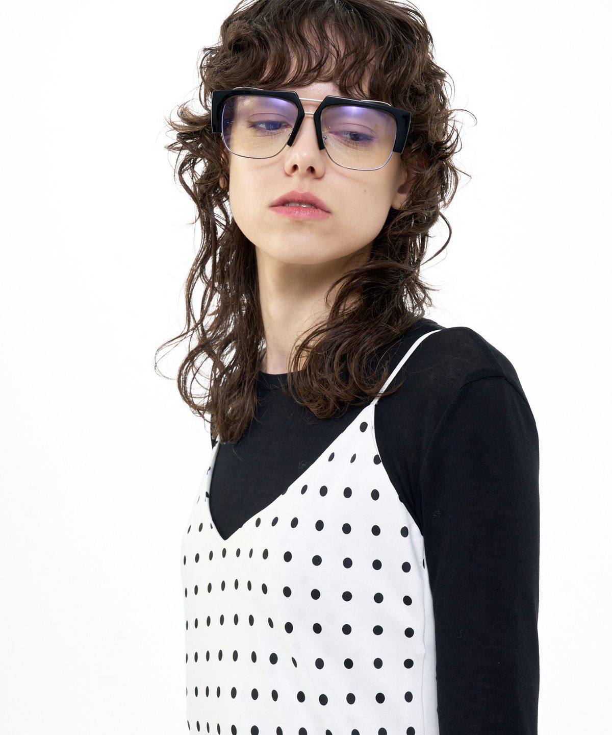 비콰이엇(B QUIET) MAXI SATIN SLIP DRESS DOT_IVORY BLACK
