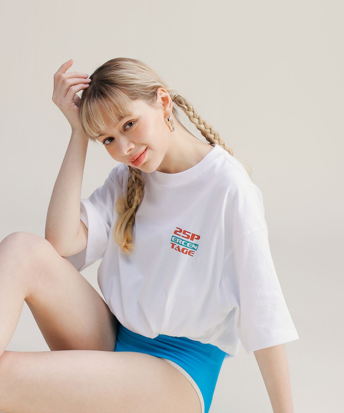 이십오퍼센테이지(25PERCENTAGE) 25P 백프린팅 레트로 네온 반팔티셔츠 25B41307WH