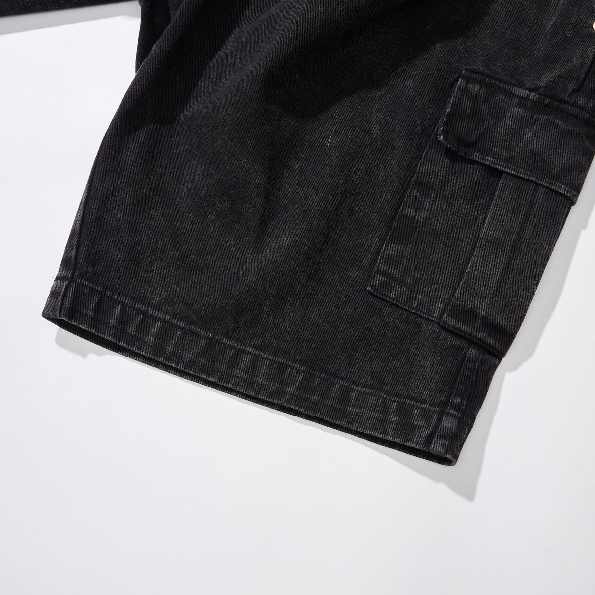 피에스쇼퍼(PSSHOPPER) 스톤워싱 데님 카고 쇼츠(반바지) [블랙]