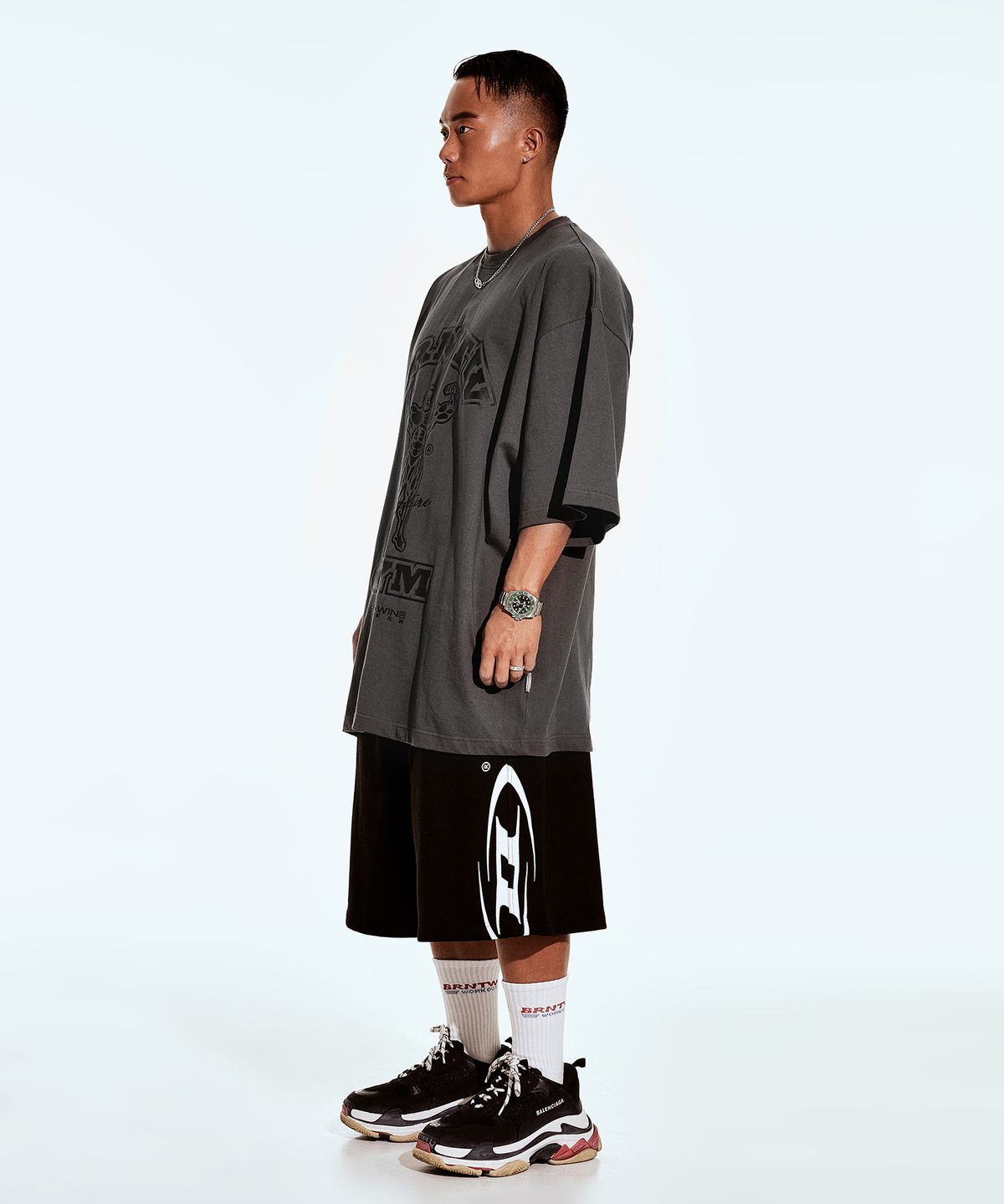 본투윈(BORN TO WIN) RAISEBORN OVER FIT T-SHIRTS [CHARCOAL]