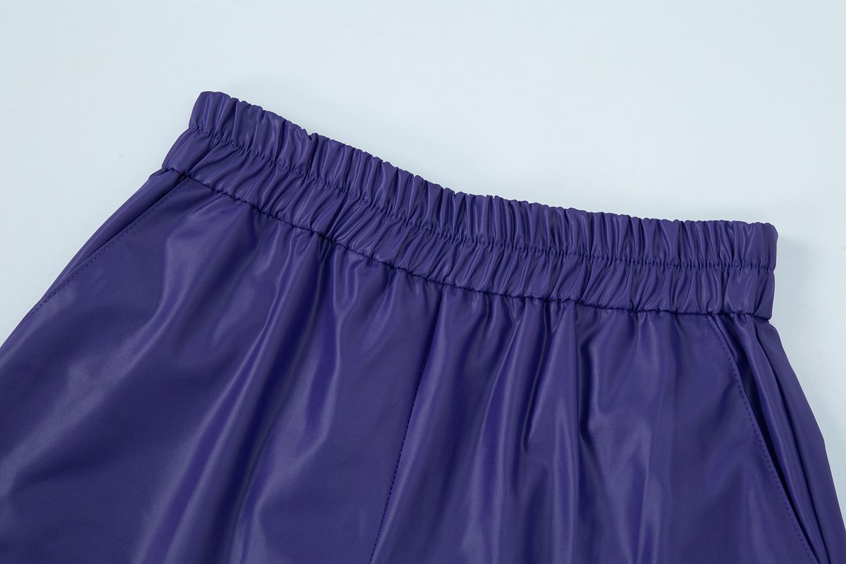 샐러드바구니(SALAD BAGUNI) Glow Emblem Shorts - violet